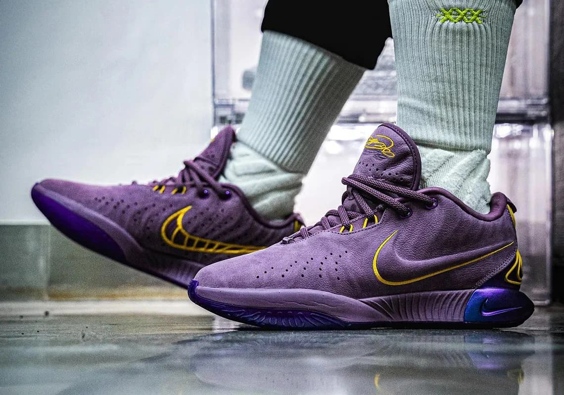 Nike LeBron 21: Chiến Hài Của Nhà Vua Nike LeBron 21: Chiến Hài Của Nhà Vua