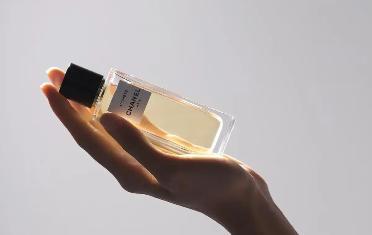 Les Exclusifs de Chanel Comète - Lời chào hè rực rỡ từ Chanel Les Exclusifs de Chanel Comète - Lời chào hè rực rỡ từ Chanel