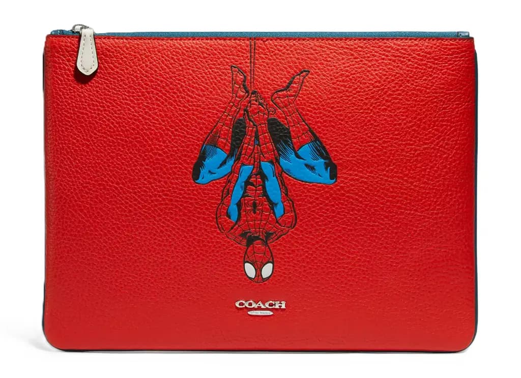 Túi Coach X Marvel Large Pouch 'Spider Man' 1826-SVQRG Túi Coach X Marvel Large Pouch 'Spider Man' 1826-SVQRG