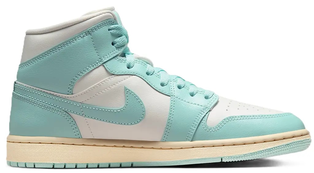 Giày Nike Air Jordan 1 Mid ‘Light Dew’ BQ6472-132 — kich-thuoc: 40.5 Giày Nike Air Jordan 1 Mid ‘Light Dew’ BQ6472-132 — kich-thuoc: 40.5