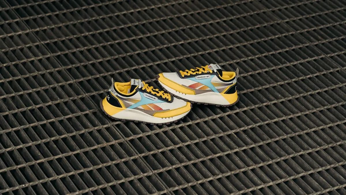 Reebok Classic Leather Legacy: Sự Kết Hợp Cổ Điển Và Hiện Đại Reebok Classic Leather Legacy: Sự Kết Hợp Cổ Điển Và Hiện Đại
