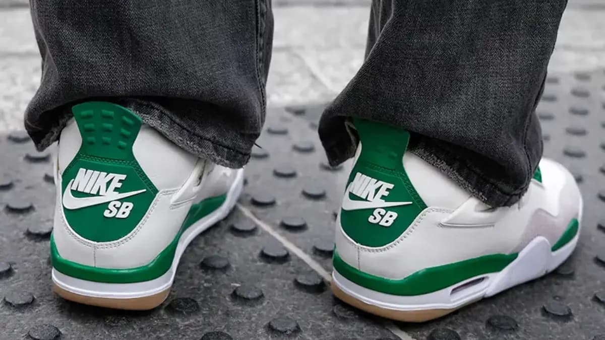 Chiêm ngưỡng 9 phiên bản "mashup" Nike SB độc lạ nhất (Phần 1) Chiêm ngưỡng 9 phiên bản "mashup" Nike SB độc lạ nhất (Phần 1)