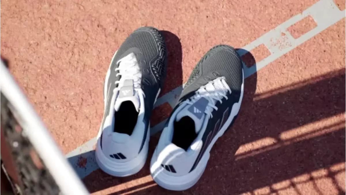 adidas Barricade 13 Clay: Đôi giày tennis hoàn hảo cho mọi cấp độ adidas Barricade 13 Clay: Đôi giày tennis hoàn hảo cho mọi cấp độ
