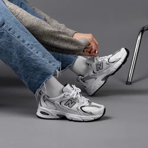 Hướng Dẫn Chọn Size Giày New Balance 530 chuẩn nhất 2024 Hướng Dẫn Chọn Size Giày New Balance 530 chuẩn nhất 2024