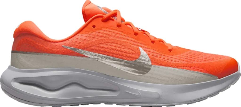 Giày Nike Journey Run Premium 'Hyper Crimson' HQ2936-800 — kich-thuoc: 40.5 Giày Nike Journey Run Premium 'Hyper Crimson' HQ2936-800 — kich-thuoc: 40.5