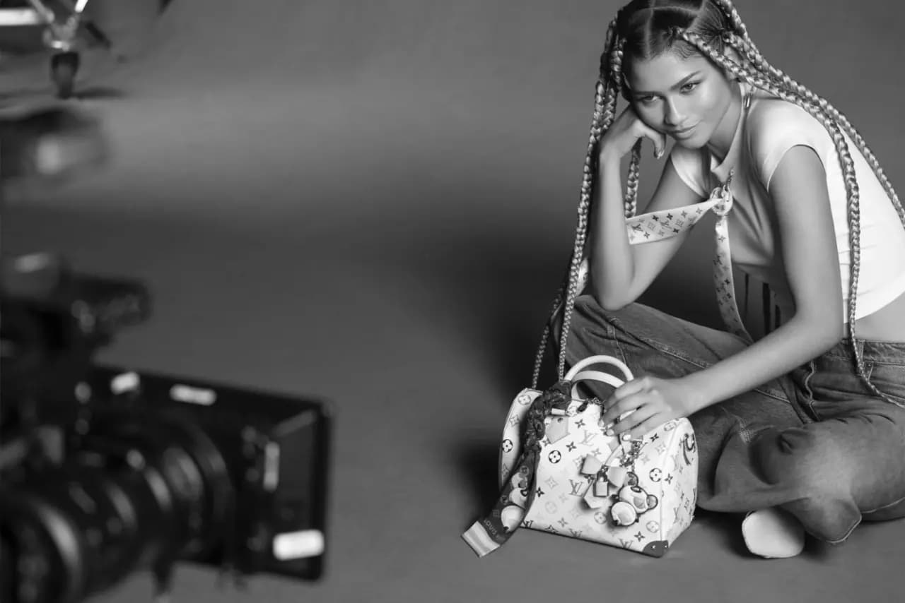 Zendaya trở thành nàng thơ mới của Louis Vuitton và Takashi Murakami Zendaya trở thành nàng thơ mới của Louis Vuitton và Takashi Murakami
