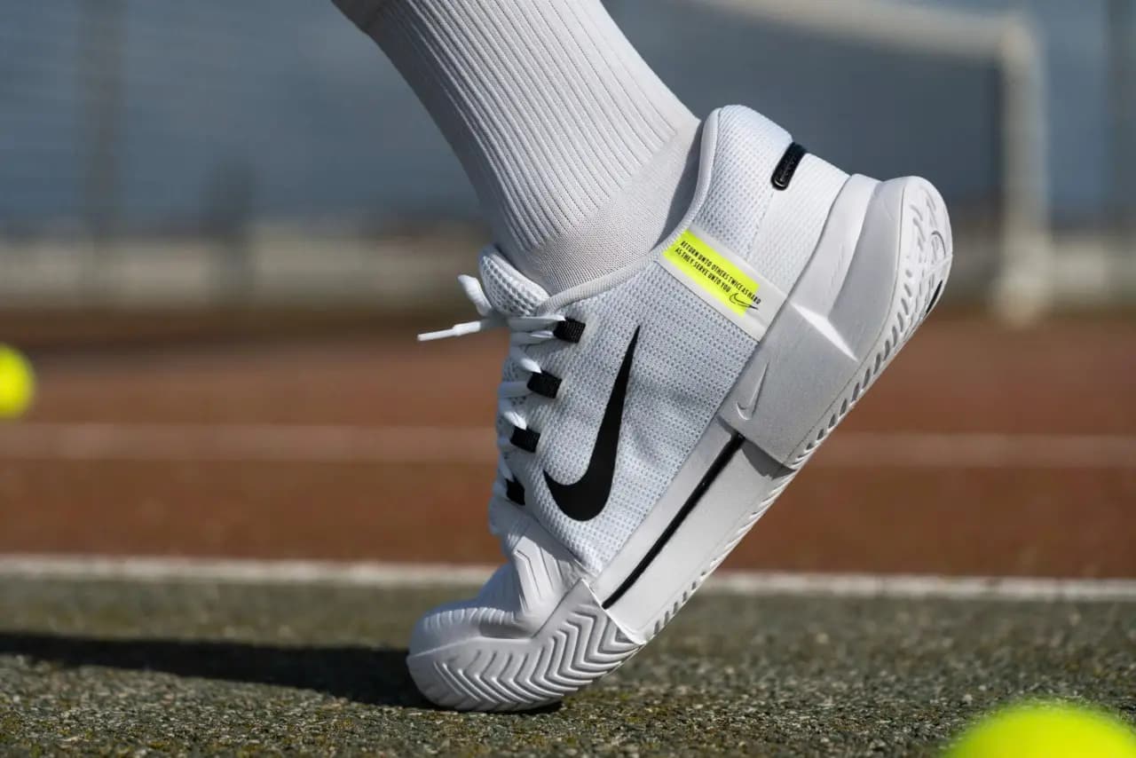 Nike Zoom Challenge PB có gì đáng mua? Nike Zoom Challenge PB có gì đáng mua?