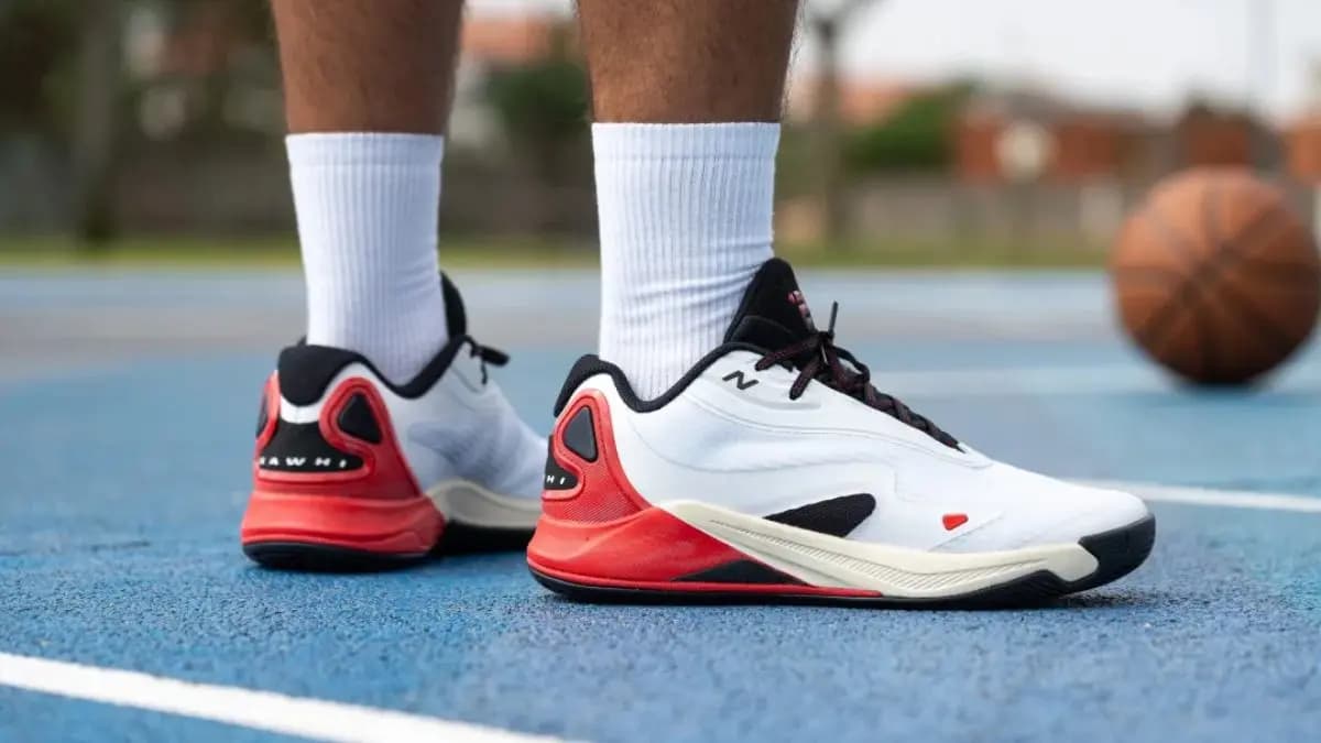 Review New Balance Kawhi IV: Đôi giày bóng rổ đáng mua nhất? Review New Balance Kawhi IV: Đôi giày bóng rổ đáng mua nhất?