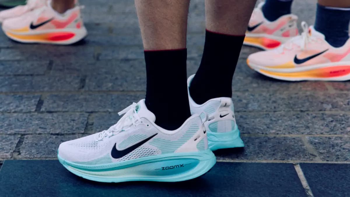 Nike Vomero 18: Hành trình êm ái cho những quãng đường dài Nike Vomero 18: Hành trình êm ái cho những quãng đường dài