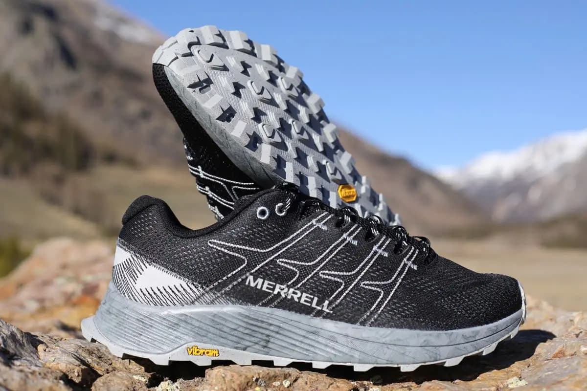Moab Flight đôi giày vượt trội từ nhà Merrell Moab Flight đôi giày vượt trội từ nhà Merrell