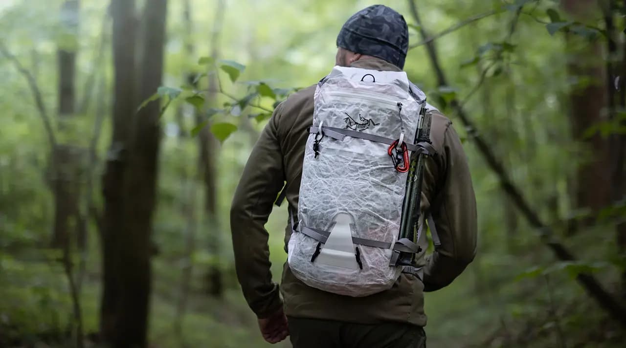 Arc’teryx Alpha SL 30 – Cuộc cách mạng balo siêu nhẹ và siêu bền Arc’teryx Alpha SL 30 – Cuộc cách mạng balo siêu nhẹ và siêu bền