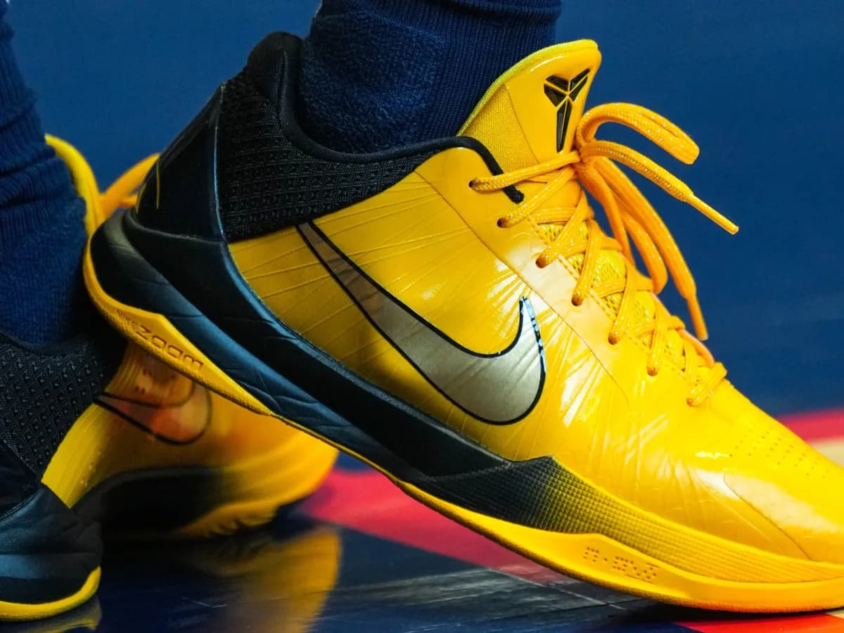 Nike - Caitlin Clark Kobe 5 Protro PE dành cho người hâm mộ Fever 2025 Nike - Caitlin Clark Kobe 5 Protro PE dành cho người hâm mộ Fever 2025