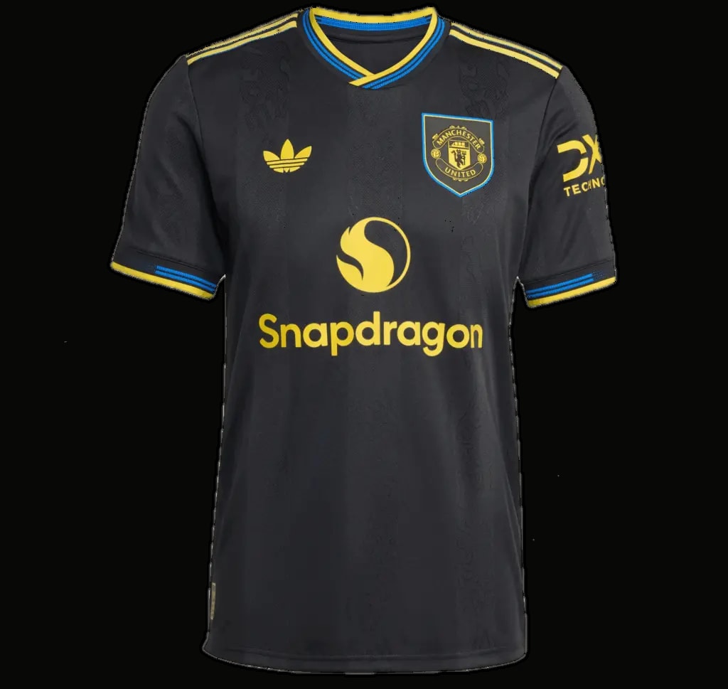 Áo Adidas Manchester United 2025/26 'Black' JI7419 — kich-thuoc: L Áo Adidas Manchester United 2025/26 'Black' JI7419 — kich-thuoc: L