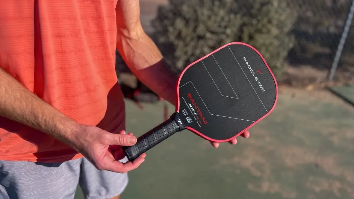 Thử nghiệm vợt chuyên nghiệp được áp dụng cho các giải đấu Pickleball nghiệp dư Thử nghiệm vợt chuyên nghiệp được áp dụng cho các giải đấu Pickleball nghiệp dư