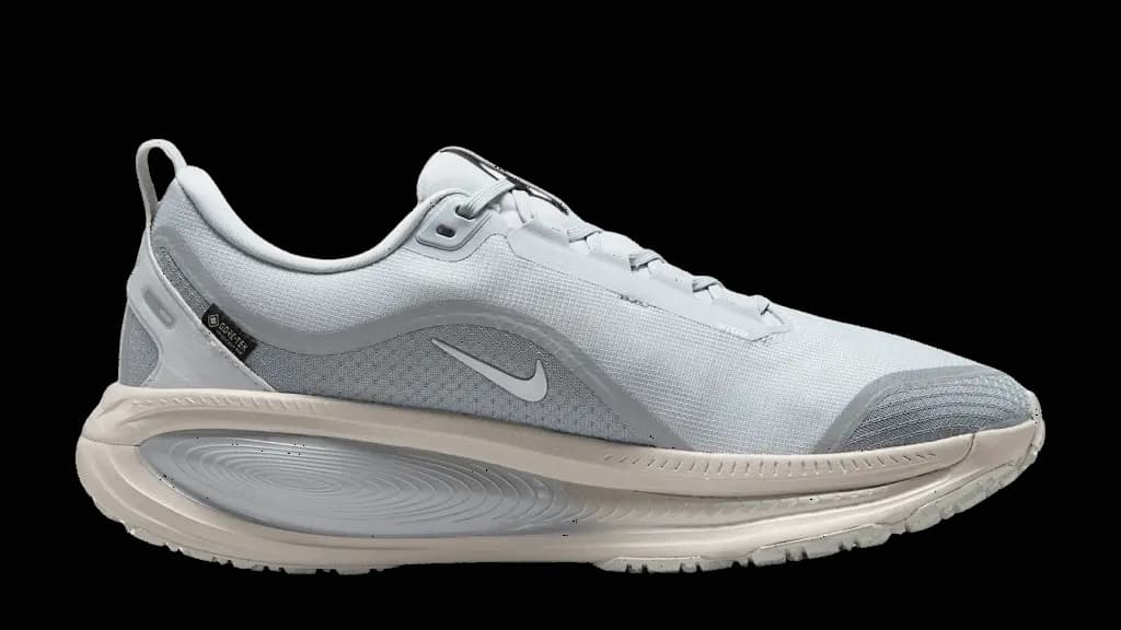Giày Nike Vomero 18 Gore-Tex 'Pure Platinum' HQ7001-003 Giày Nike Vomero 18 Gore-Tex 'Pure Platinum' HQ7001-003