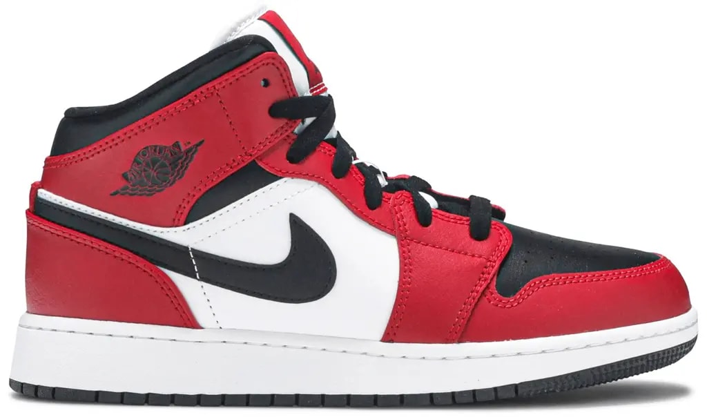 Giày Nike Air Jordan 1 Mid GS ‘Chicago Black Toe’ 554725-069 — kich-thuoc: 39 Giày Nike Air Jordan 1 Mid GS ‘Chicago Black Toe’ 554725-069 — kich-thuoc: 39