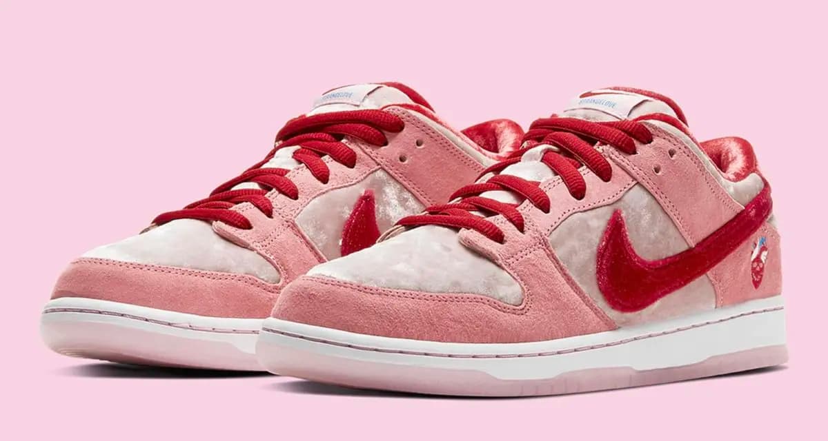 Nike Dunks dành cho Valentine nhắn nhủ "Hãy là chính mình!" Nike Dunks dành cho Valentine nhắn nhủ "Hãy là chính mình!"