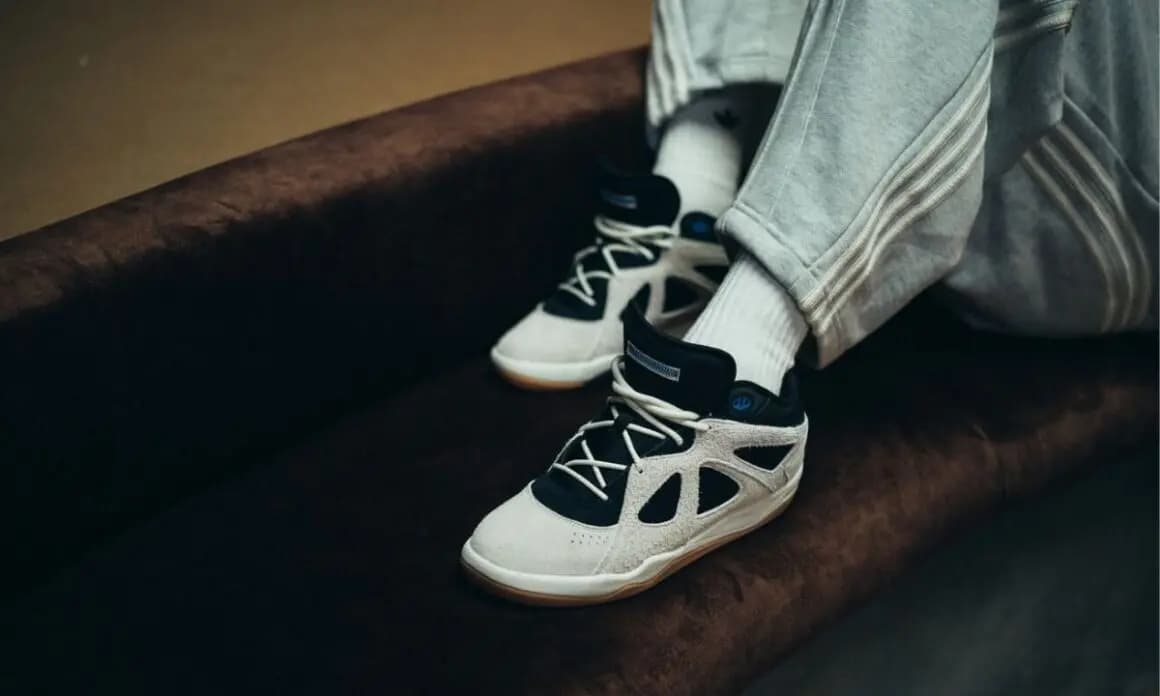 Review chi tiết Bad Bunny x adidas BadBo 1.0 “Rise“ Review chi tiết Bad Bunny x adidas BadBo 1.0 “Rise“
