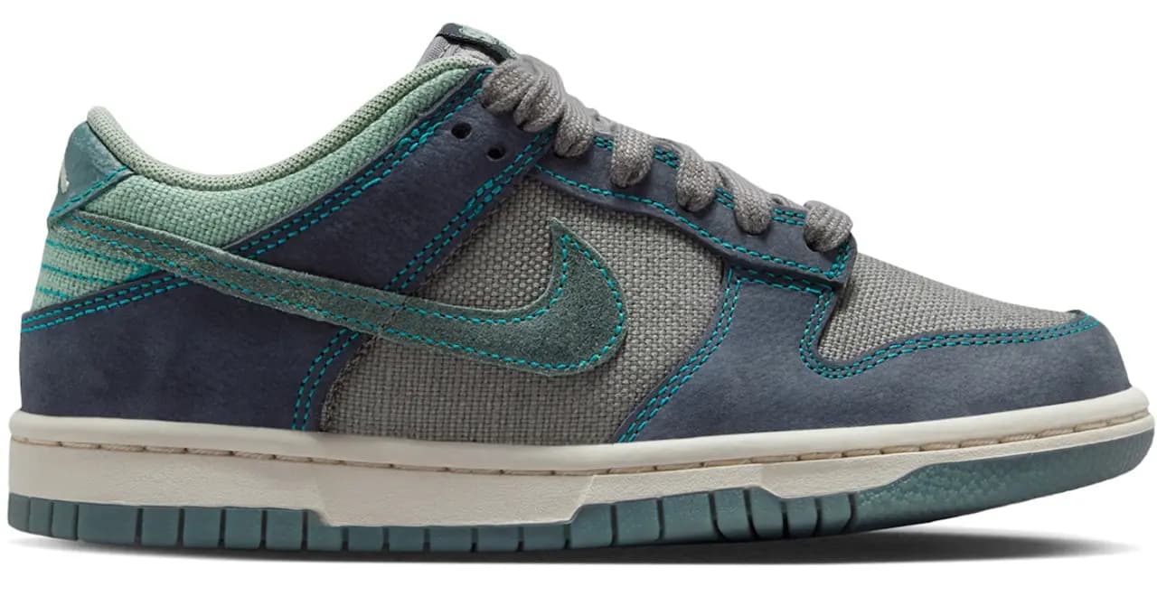 Giày Nike Dunk Low LV8 1 'Pencil Point' IO9743-001 Giày Nike Dunk Low LV8 1 'Pencil Point' IO9743-001