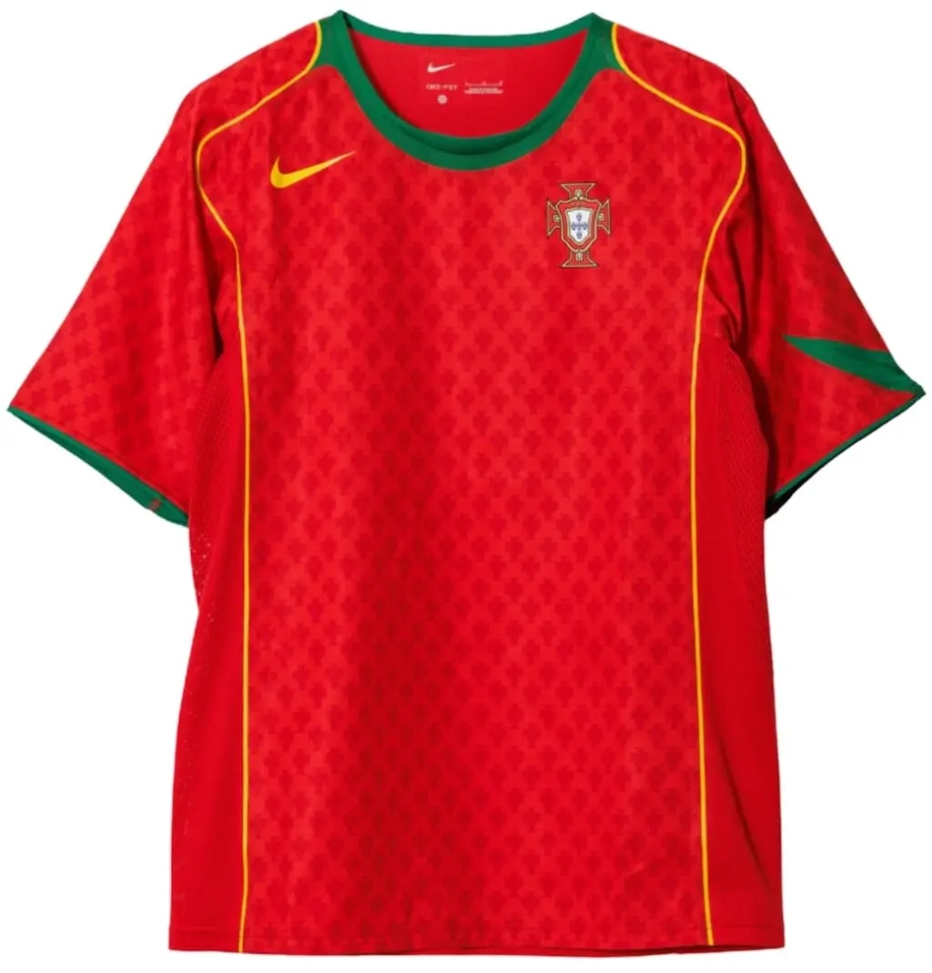 Áo Nike Portugal 2004 Reissue Football Replica HF6851-614 — kich-thuoc: L Áo Nike Portugal 2004 Reissue Football Replica HF6851-614 — kich-thuoc: L
