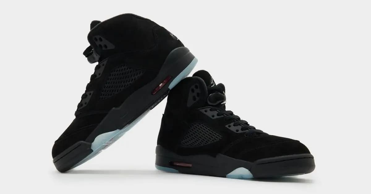 Jordan 5 “Halloween” mang diện mạo ma mị cho mùa lễ hội 2026 Jordan 5 “Halloween” mang diện mạo ma mị cho mùa lễ hội 2026