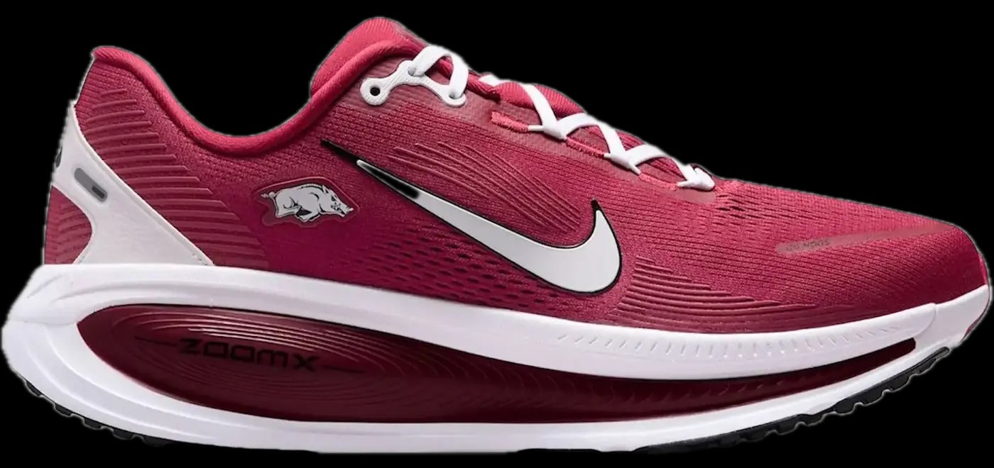 Giày Nike College Vomero 18 'Team Crimson' IQ6863-600 — kich-thuoc: 40.5 Giày Nike College Vomero 18 'Team Crimson' IQ6863-600 — kich-thuoc: 40.5