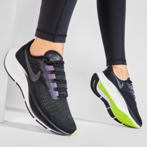 Alternative view of Giày Nike Wmns Air Zoom Pegasus 37 'Core Black Yellow' BQ9647-010