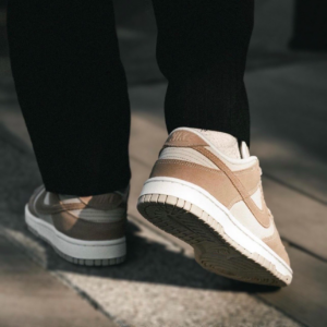 Giay Nike Dunk Low Se 'Sanddrift' FD0873-126