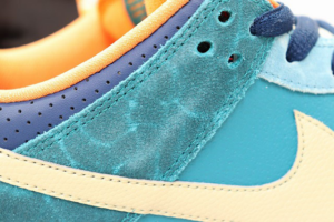 Giay Nike Dunk SB Low 'MIA Skate Shop' 504750-474