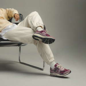 Alternative view of Giày New Balance 2002R 'Pink Violet' M2002RDH