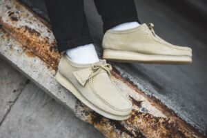 Giay Clarks Wallabee Cup 'White Nubuck' 261-58153