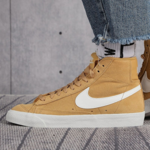 Alternative view of Giày Nike Wmns Blazer Mid '77 'Wheat Suede' DB5461-701
