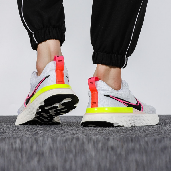 Giày Nike Wmns React Infinity Run Flyknit 2 'Rawdacious' DJ5396-100 - Hình ảnh 5