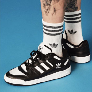 Giay Adidas Forum Low 'Black White' HQ1494