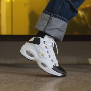 Giay Reebok Question Mid 'Respect My Shine' EF7599