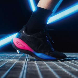 Alternative view of Giày Adidas ZX Alkyne 'Black Shock Pink' FV2316