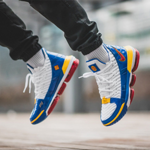 Alternative view of Giày Nike LeBron 16 SB EP 'SuperBron' CD2450-100