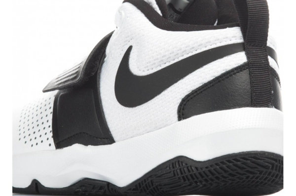 Giày Nike Team Hustle D 8 'White Black' 881941-100 - Hình ảnh 4