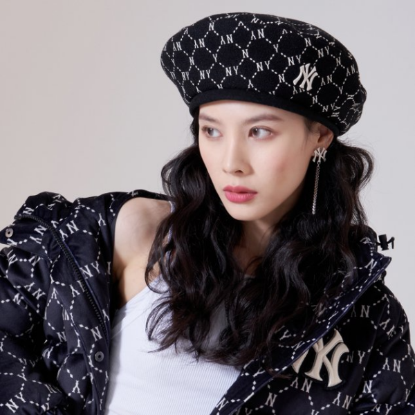 Mũ MLB Monogram Diamond Wool Beret 3ACBB0616-50BKS - Hình ảnh 5