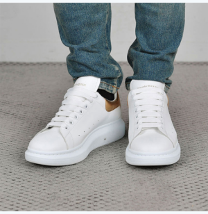 Alternative view of Giày Alexander McQueen Oversized Sneaker 'White Gold' 553680-WHNBG-9075