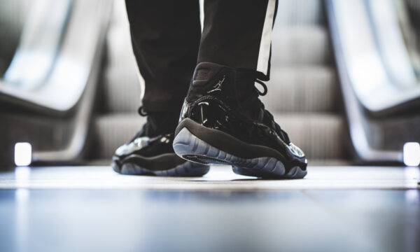 Giày Nike Air Jordan 11 Retro 'Cap and Gown' 378037-005 - Hình ảnh 3