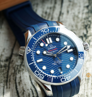 Alternative view of Đồng Hồ Omega Seamaster '18kt Rose Gold Blue' 210-62-42-20-03-001
