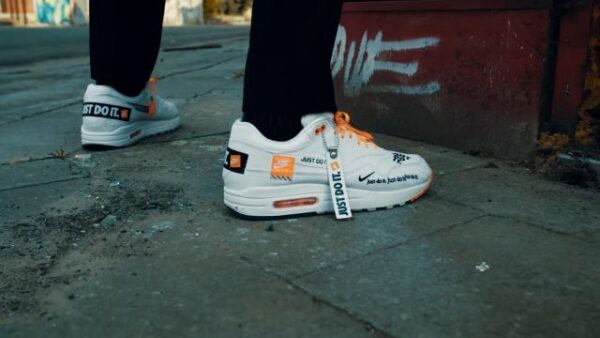 Giày Nike Air Max 1 Se 'Just Do It' AO1021-100 - Hình ảnh 4