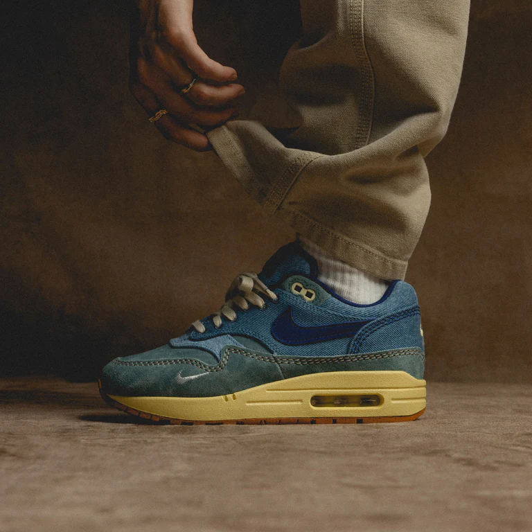 Giay Nike Air Max 1 Premium Dirty Denim 'Deep Royal Blue' DV3050-300
