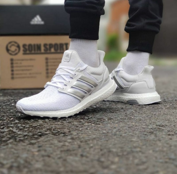 Giày Adidas UltraBoost DNA 'White Silver Metallic' FW8692 - Hình ảnh 3