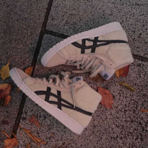 Alternative view of Giày Asics Atmos x Gel PTG MT 'Vanilla Black' 1191A346-251