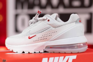 Giay Nike Air Max Pulse 'Phantom High Voltage' FD6409-001