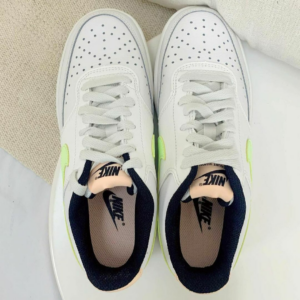 Giay Nike Wmns Court Vision Low 'White Barely Volt' DC1868-100