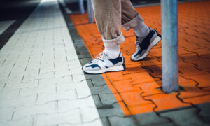 Alternative view of Giày New Balance 327 'Outerspace' MS327IA