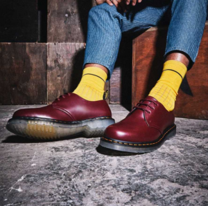 Alternative view of Giày Dr.Martens 1461 Iced Smooth Leather Oxford 'Cherry Red' 26651600